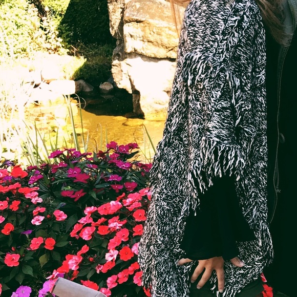 Cardigan - Picture 4 of 7